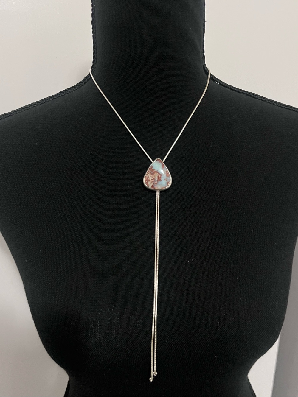 Silver Red Larimar Bolo